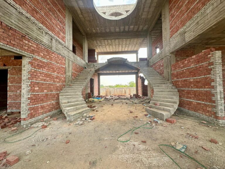 WhatsApp Image 2025-08-24 at 12.44.20 AM